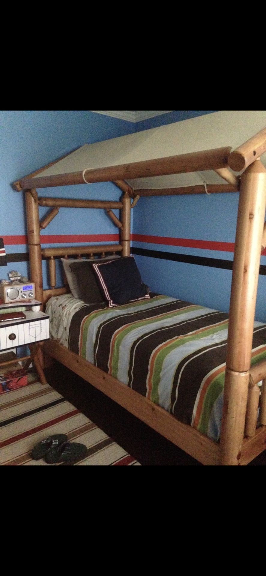 Twin Size Bed Set