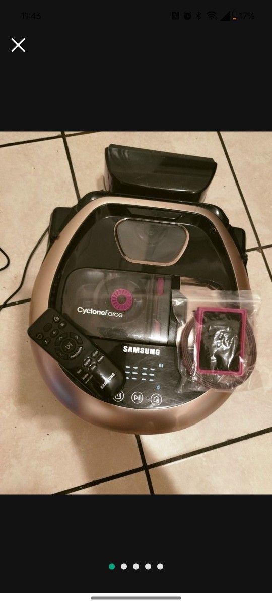 Smart Vacuum With Remote
