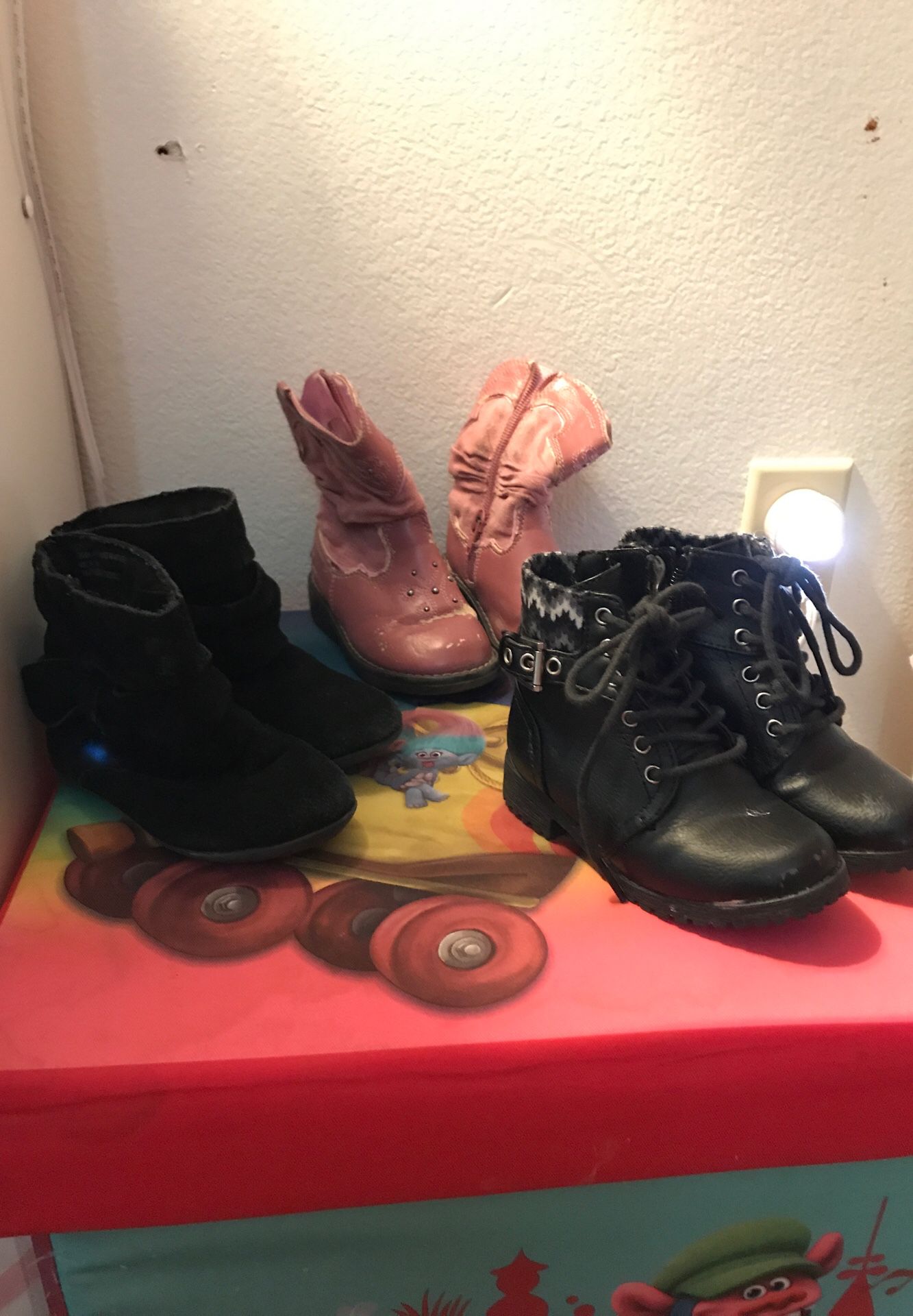 Toddler girl shoes size 7