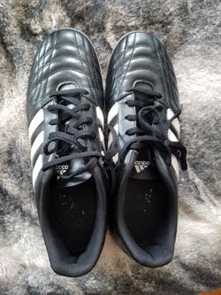 Adidas Gilberto 'll IN .. lightly used