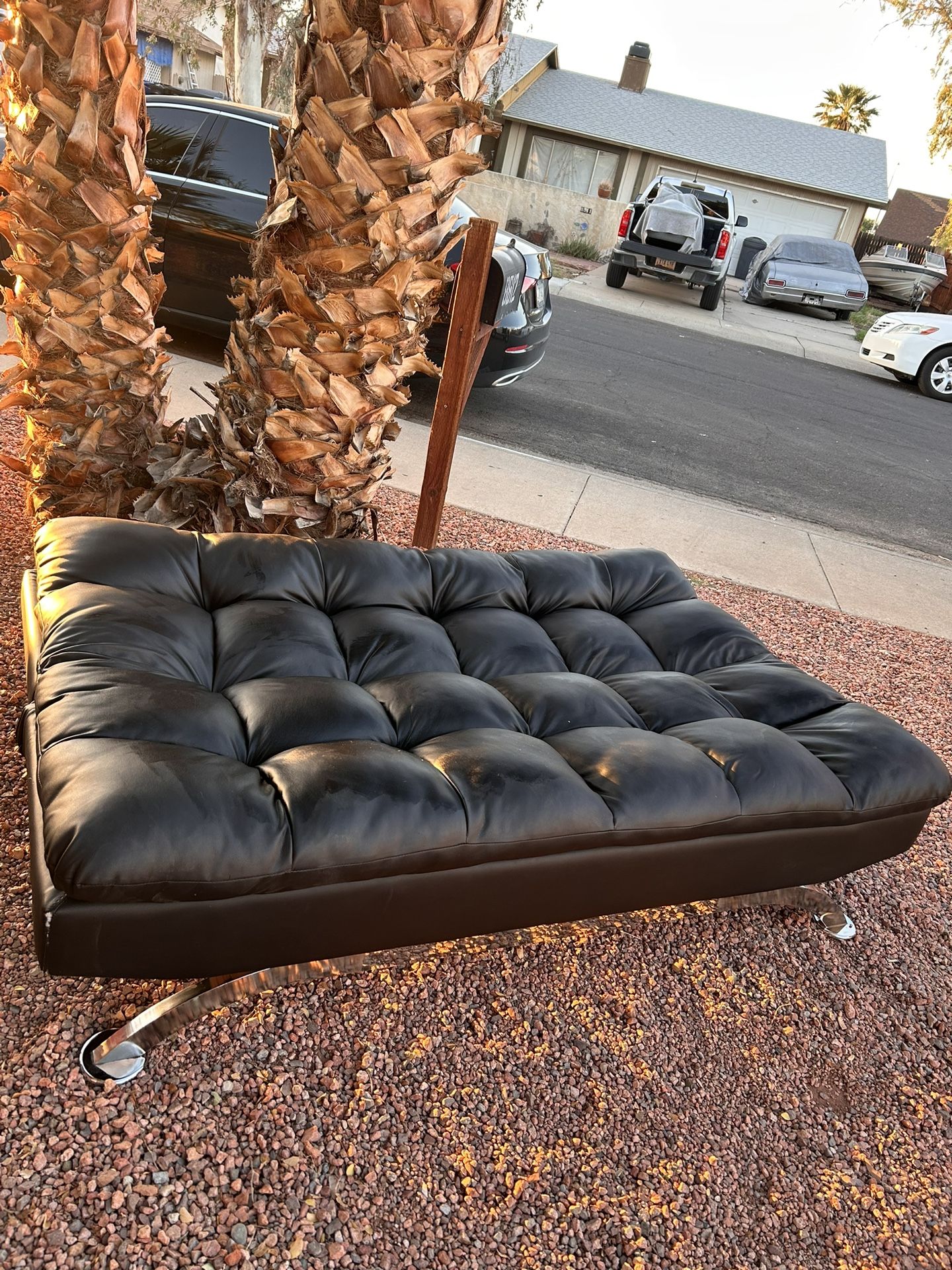 Couch Futton