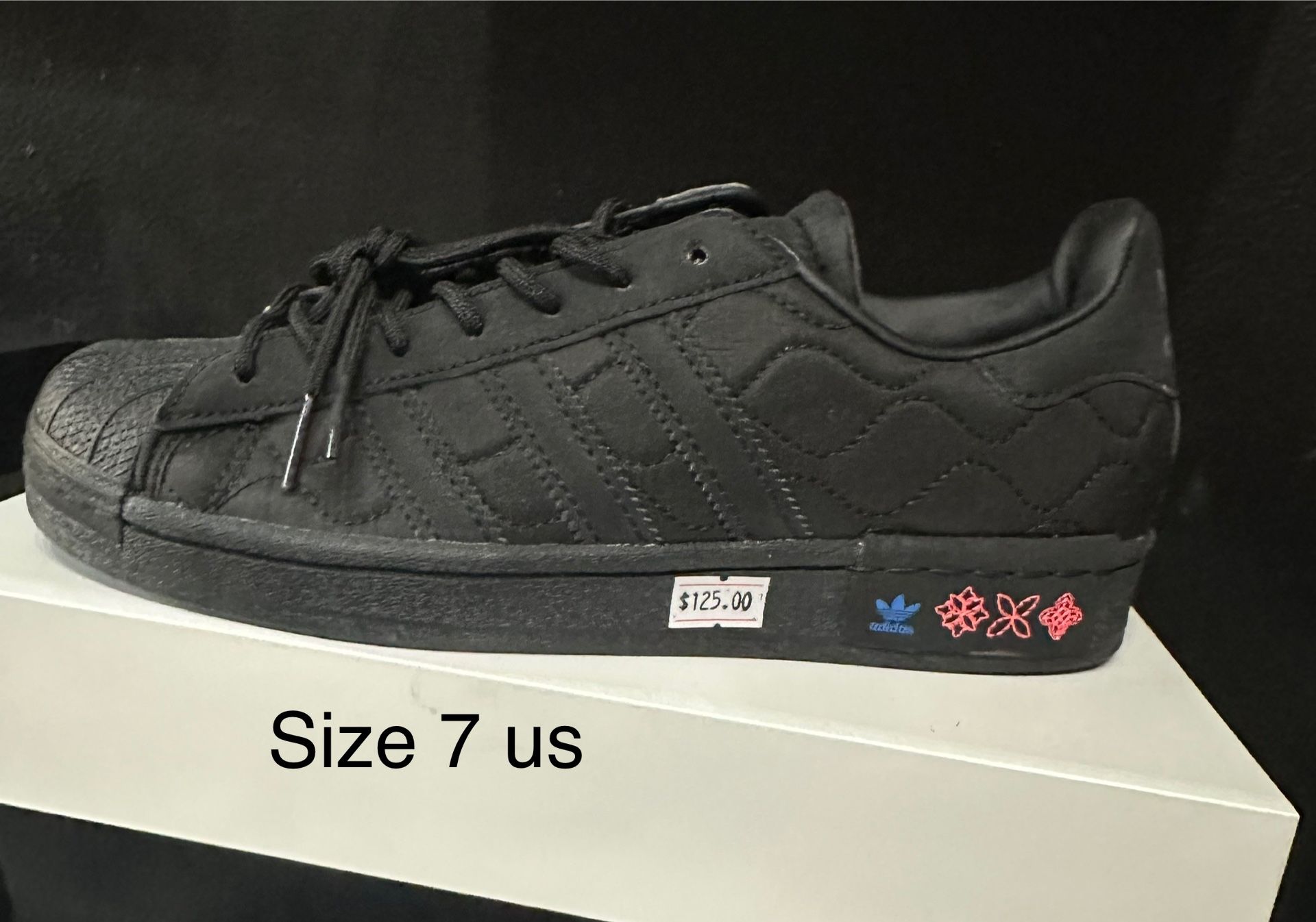 Size 7 Us 