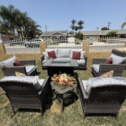 Brand New Patio Outdoor Furniture Set With Fire Pit 