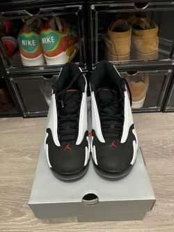 Jordan 14 black toe size 8.5