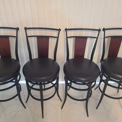 Bar Stools 