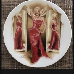 12 Collection Of Plate MARILYN MONROE 