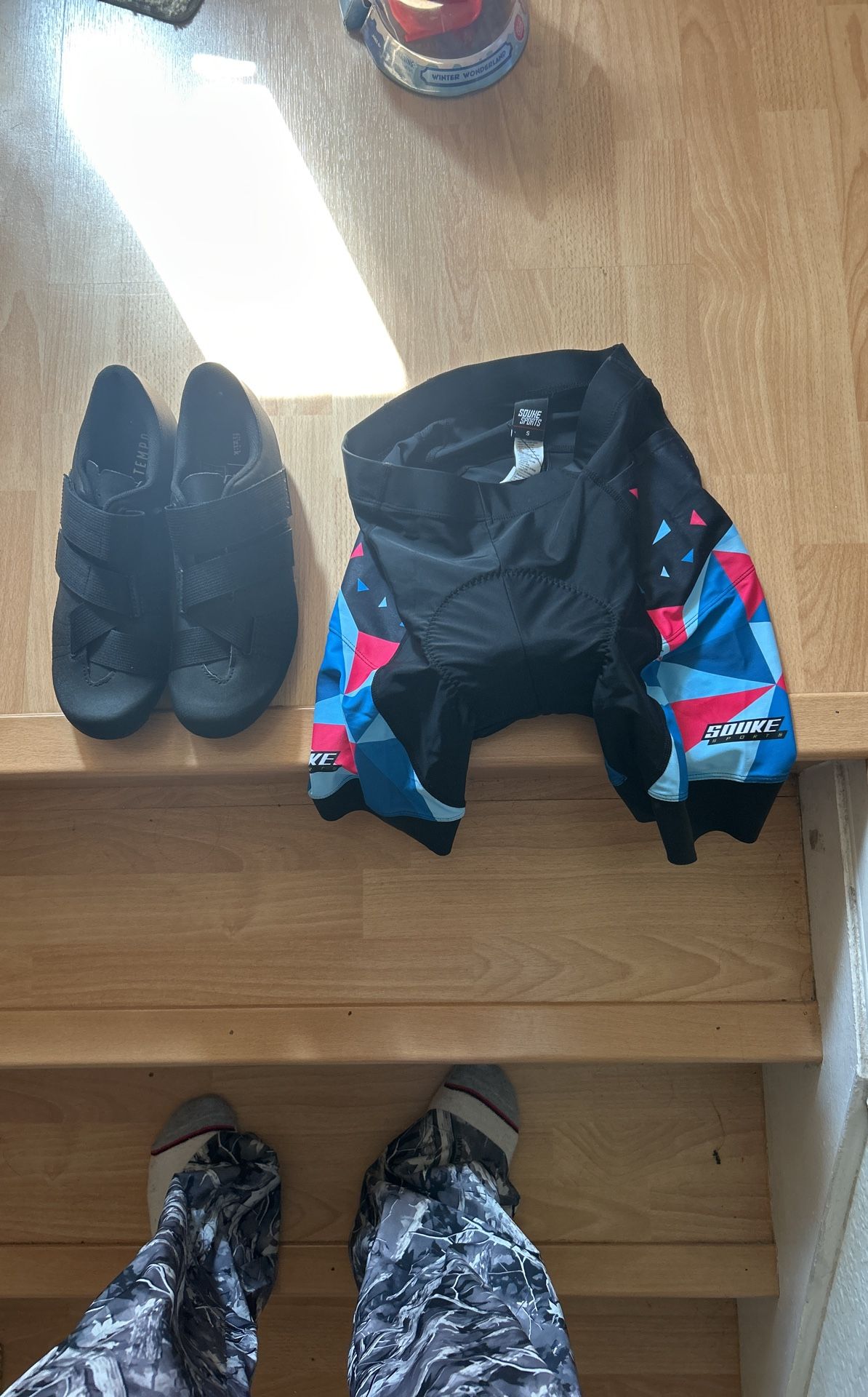 Fi’zi:k Tempo Shoes+ Biking Shorts