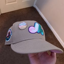 Fitted Expos Exclusive Hat Club With Pin Pink Brim 7 And Half