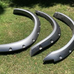 Fender Flares - Dodge RAM - Both Front And Left Rear 