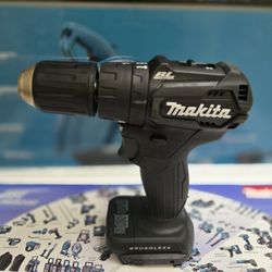 Makita 18V BL Motor Cordless Hammer Driver Drill XPH11(Tool-Only) Take it out of the kit. Retail. 