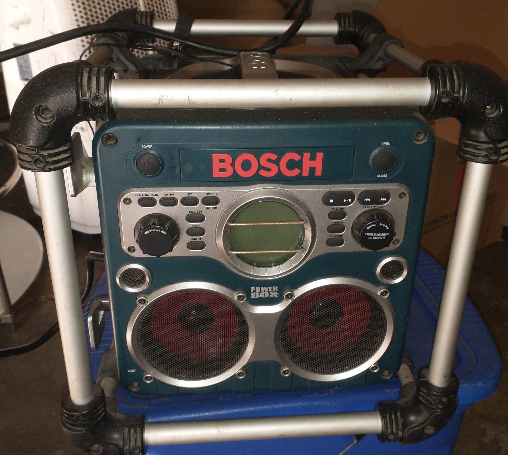 Speaker Bosch brand w/ cd player