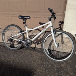 Decathlon Riverside Kids Bike 24 Inches 
