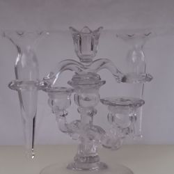 Candleabra/Epergne 4 Piece Include Bud vases