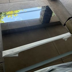 VENDO  GAVINETE  NUEVO ESPEJO DE BAÑO   NUEVO CON LUZ  LEDNUEVO