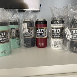 Yeti 12 OZ COLSTER SLIM CAN COOLER for Sale in Santa Ana, CA - OfferUp