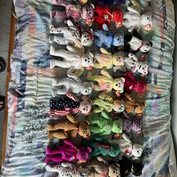 Massive Beanie Baby Lot 