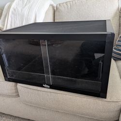 22 Gallon Reptile Enclosure