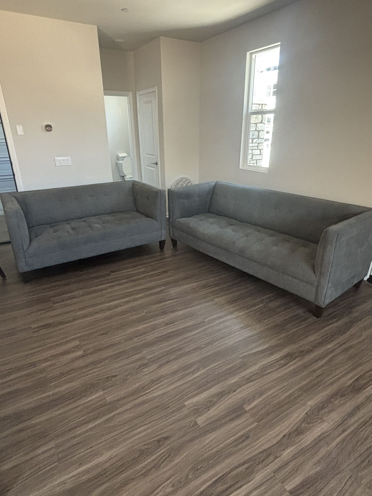 Sofas 375