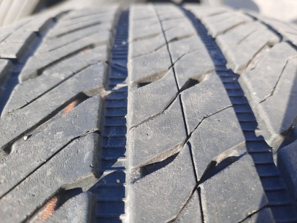 275/50/22 All-Season tires Bridgestone Alenza AS 02 275/50R22 111H SL M+S rated