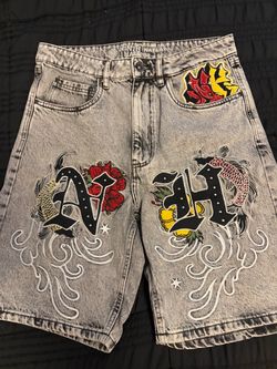 grey ninthhall jorts  size 32