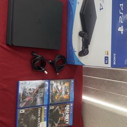 Ps4 1TB w/ Games
