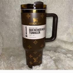 Stanley Tumbler Brown & Gold 40 Oz New On Box With Straw