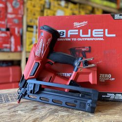 Milwaukee M18 FUEL 18-Volt Lithium-Ion Brushless Cordless Gen II 16-Gauge Angled Finish Nailer (Tool-Only)
