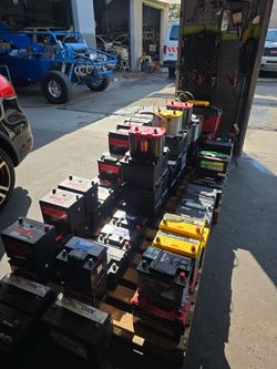 GROUP SIZE 24 27 34 78 65 48 49 47 H6 H7 51r 94r 86 H8 H9 Truck SUV And Car Battery with Warranty. *Price is $60 with core exchange 

Pick up in COVIN