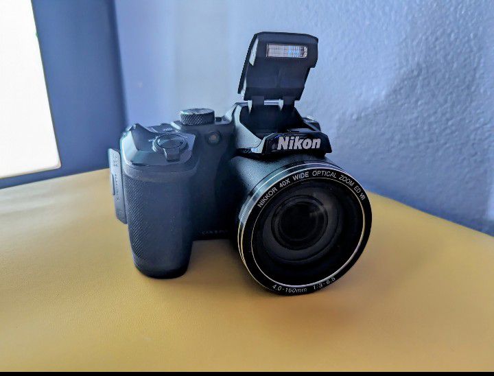 Nikon CoolPlex B500- 40X Wide Optical Zoom ED VR $300