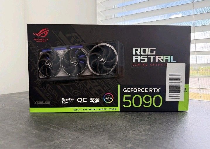 ASUS ROG ASTRAL GeForce RTX 5090 32GB GDDR7 OC EDITION - OPEN BOX