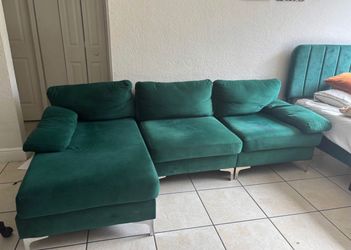 Couch free pick up only