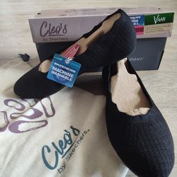 Cleo's By Skechers Flats 