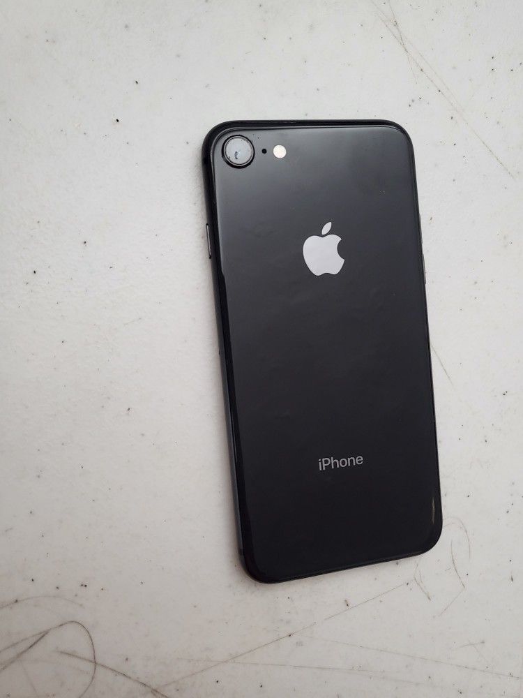 Apple IPhone 8 64 GB UNLOCKED.COLOR BLACK WORK VERY PERFECT CONDITION