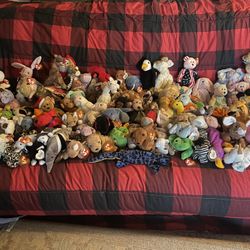 Over 130 Beanie Babies Including Several Rare!!!