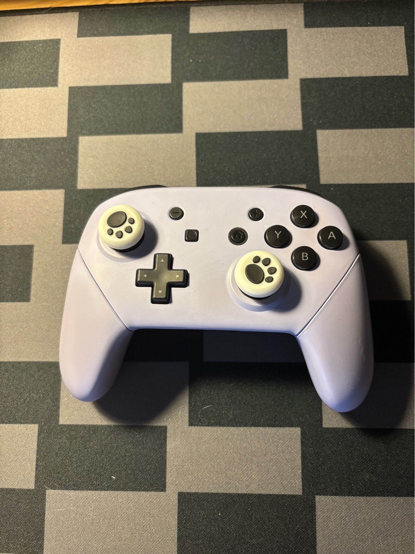 Nintendo switch pro controller lavender