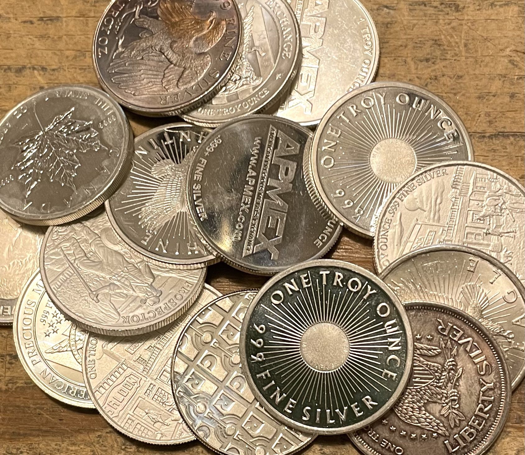 Silver Rounds Single Assorted One Ounce .999 Silver Rounds for Sale in Las Vegas, NV - OfferUp