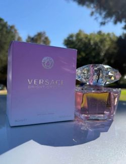 Versace '' Bright Crystal ''
