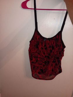 Large Red and Black Graphic Print Crop Tank Top
