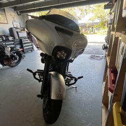 2019 Harley Davidson Street Glide Special