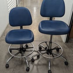 Heavy duty lab stools