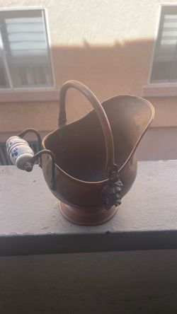 Antique Copper Coal Scuttle with Porcelain Handle