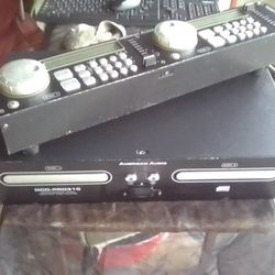 AMERICAN AUDIO CD PLAYER AND CONTROLLER DJ EQUIPMENT