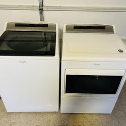 Whirlpool Washer & Dryer Set