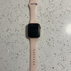 Apple Watch Series 4 GPS, 44 mm