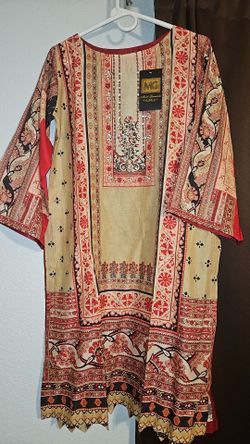 PAKISTANI TWO PIECE SUIT BRAND NEW 