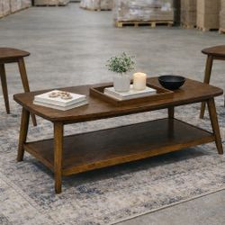 Lyncott Table (Set of 3) coffee table and 2 end tables