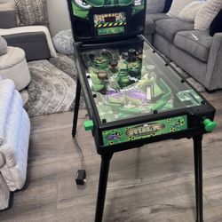 Rare The Incredible Hulk Pinball Machine 