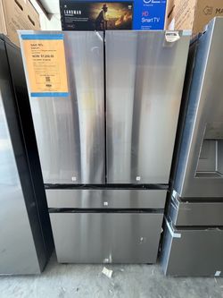 Bespoke refrigerator