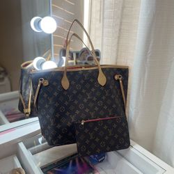 Louis Vuitton “Neverfull MM”