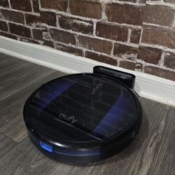 Eufy RoboVac G32 Pro Robot Vacuum